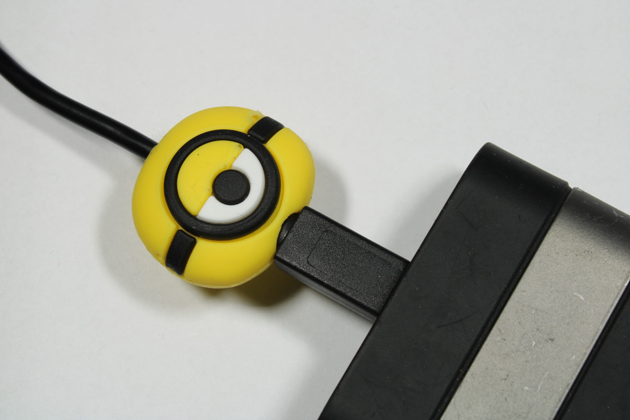 Osłona Kabla USB dla Ładowarek Telefonów i Tabletów - obrazek 3